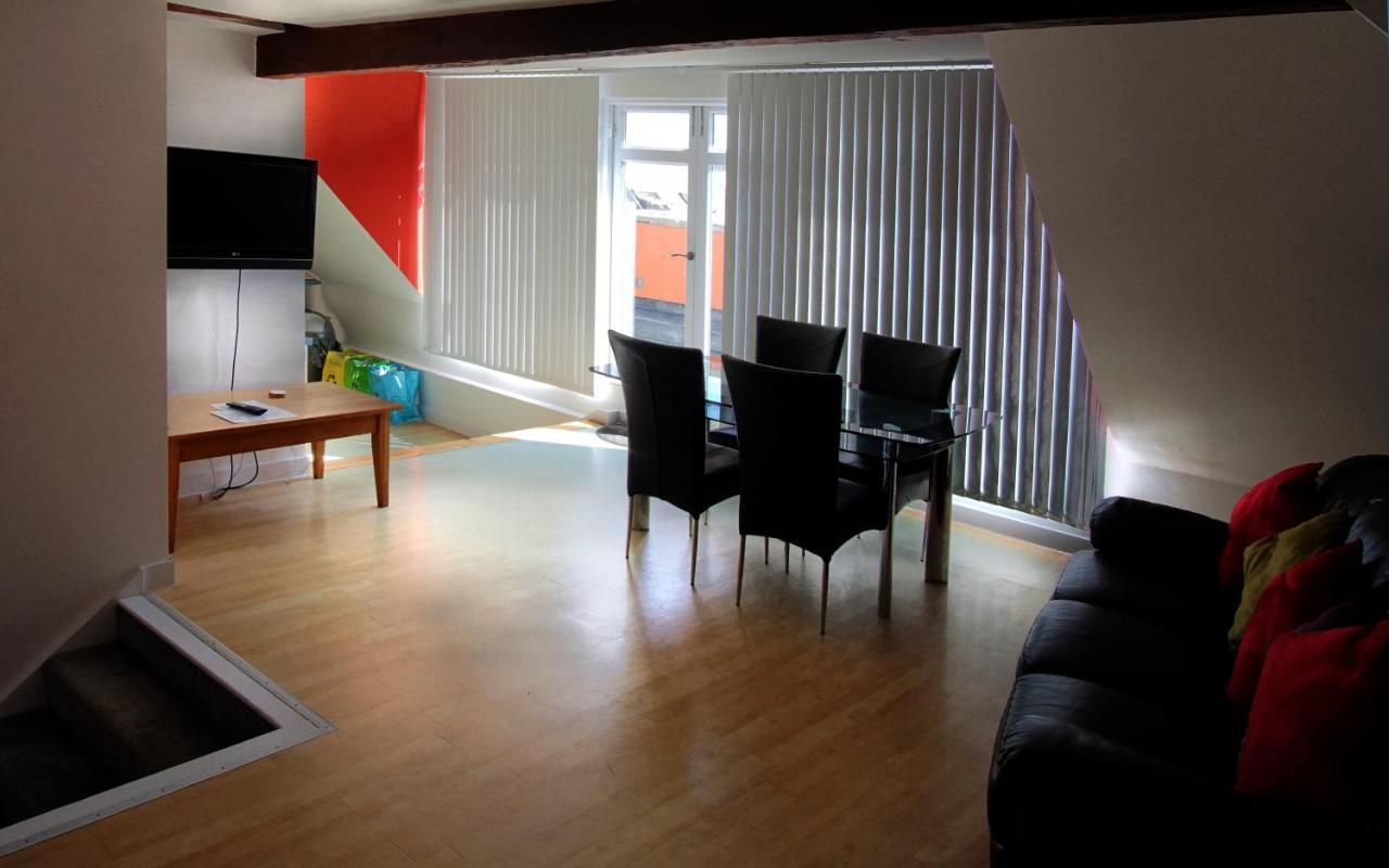 Stunning Central Exeter Apartment With Balcony And Fantastic View Екстериор снимка