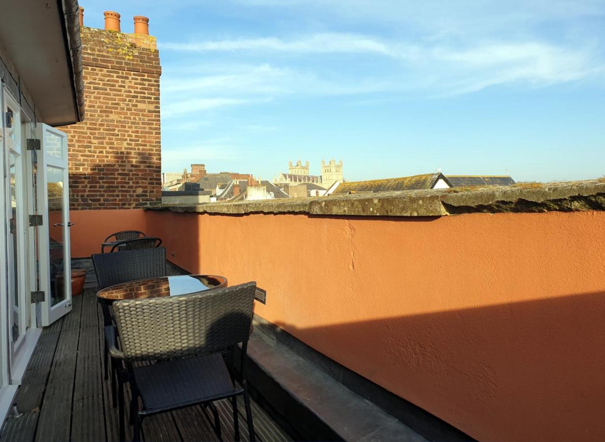 Stunning Central Exeter Apartment With Balcony And Fantastic View Екстериор снимка