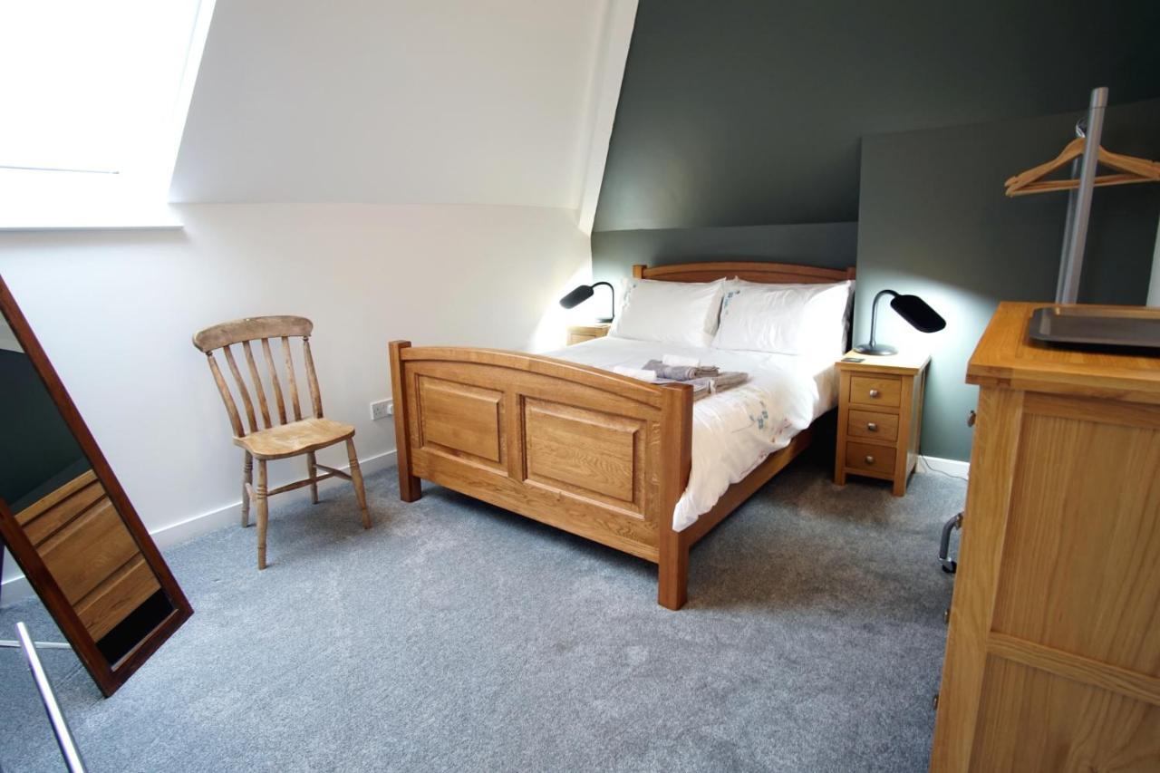Stunning Central Exeter Apartment With Balcony And Fantastic View Екстериор снимка