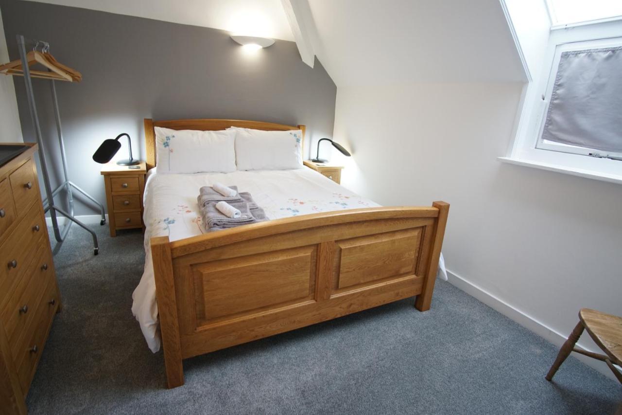 Stunning Central Exeter Apartment With Balcony And Fantastic View Екстериор снимка
